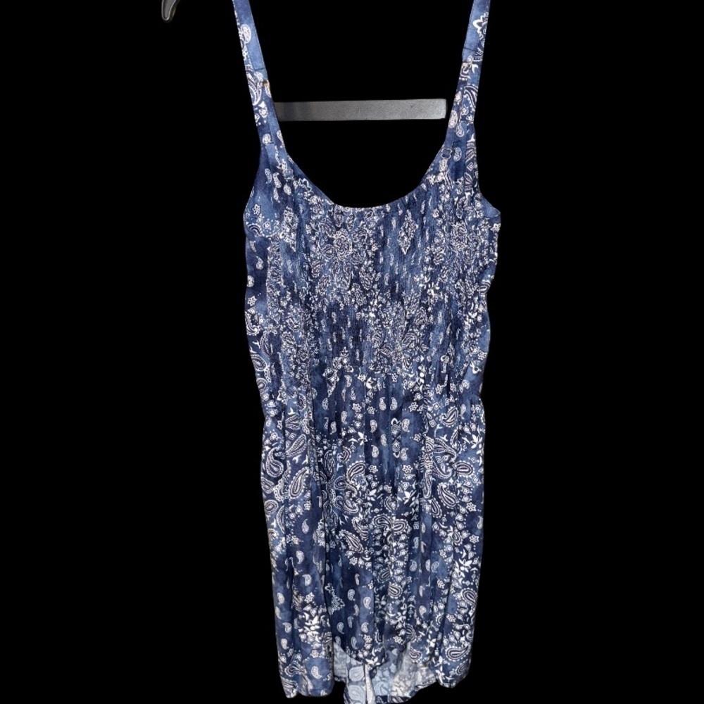 Hollister Blue and White Paisley Print Romper with Cut Out Detail - Picture 2 of 3